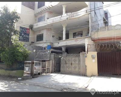 Ghazi bhandara boys hostel in Johar Town