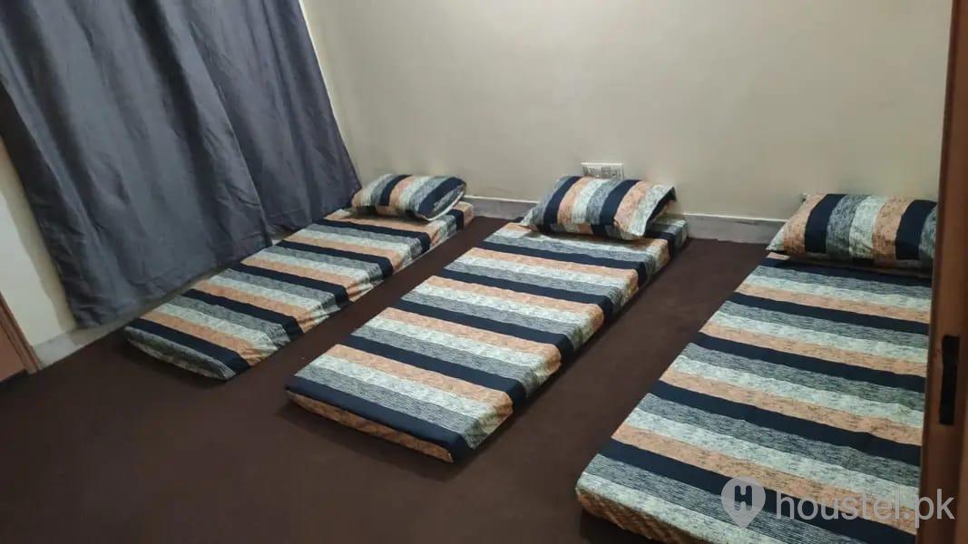 Boys Inn hostel Boys Hostel in Faisal Town, Lahore from PKR 9,000