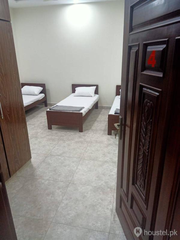 Continental Boys hostel Johar town Boys Hostel in Johar Town, Lahore with Mess - Photo 15