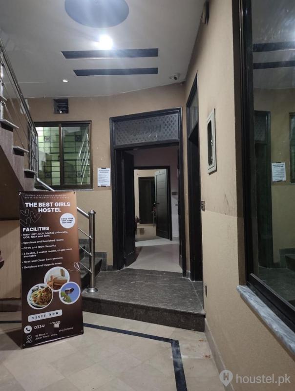 The Best Girls Hostel Girls Hostel in PIA Main Boulevard, Lahore with Mess, WiFi - Photo 3